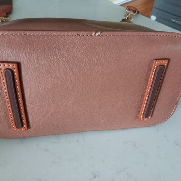 Dooney & Bourke Large Raleigh Roxy caramel - Picture 6 of 6